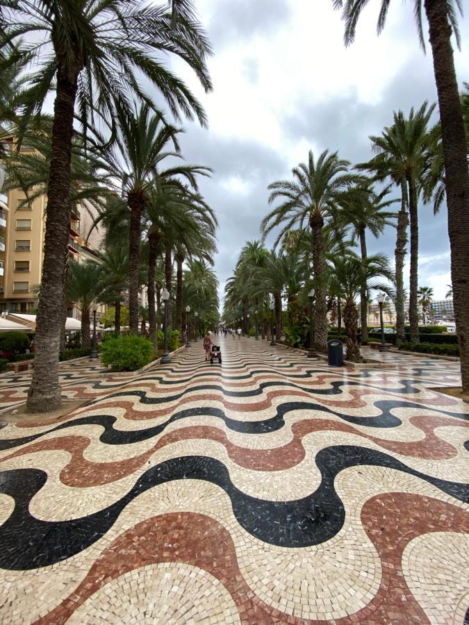 Calle San Carlos 132 Alicante Kültér fotó